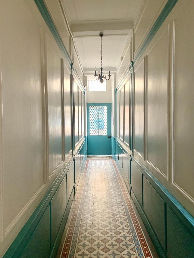 Appartement Versailles Quartier Notre Dame Au Pied Du Chateau Avec Parking エクステリア 写真