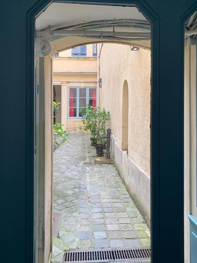 Appartement Versailles Quartier Notre Dame Au Pied Du Chateau Avec Parking エクステリア 写真